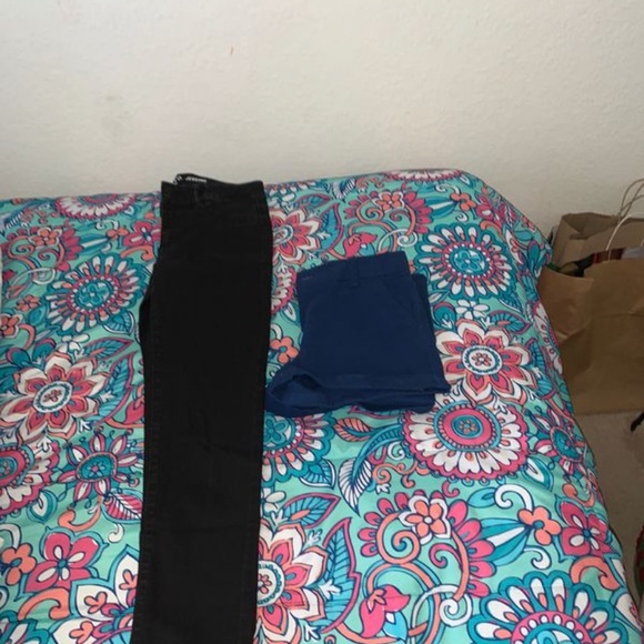 Girls bottoms - Picture 2 of 2